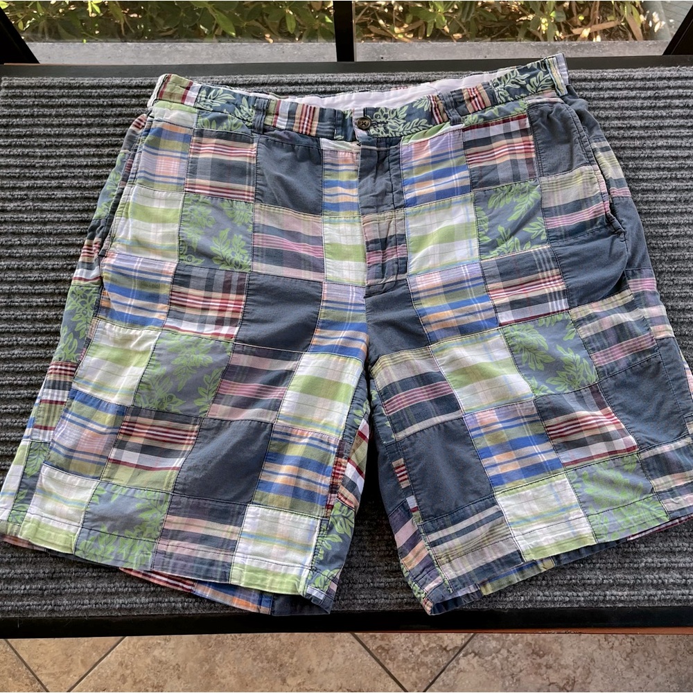 Brooks Brothers Shorts Madras Plaid Mens 38 Blue Green Pink Flat Front Casual